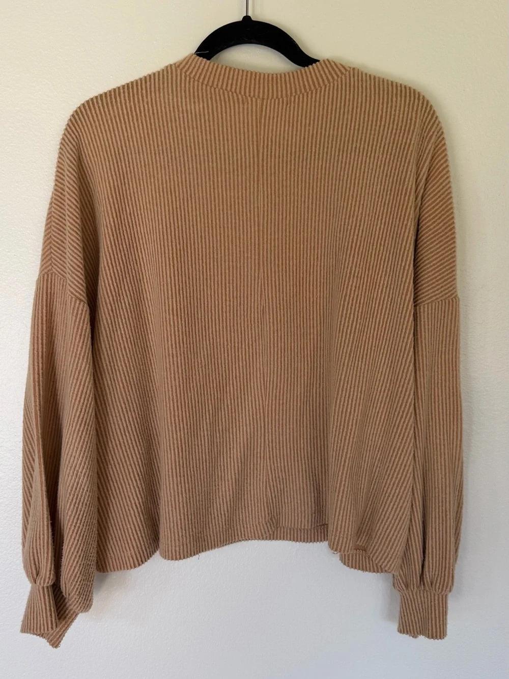 VICI Tan Ribbed Sweater - Picture 2 of 4
